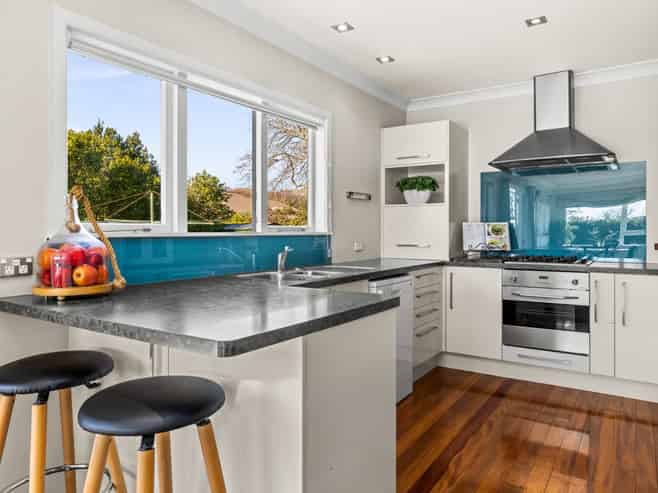 27 Breadalbane Road, Havelock North