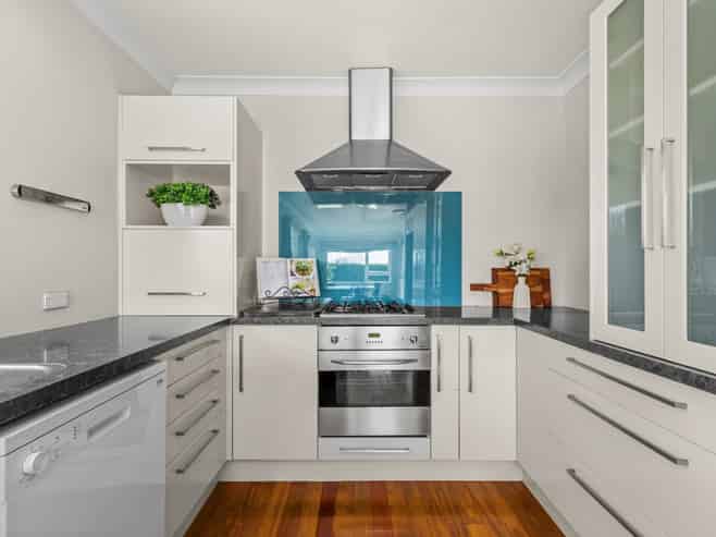 27 Breadalbane Road, Havelock North