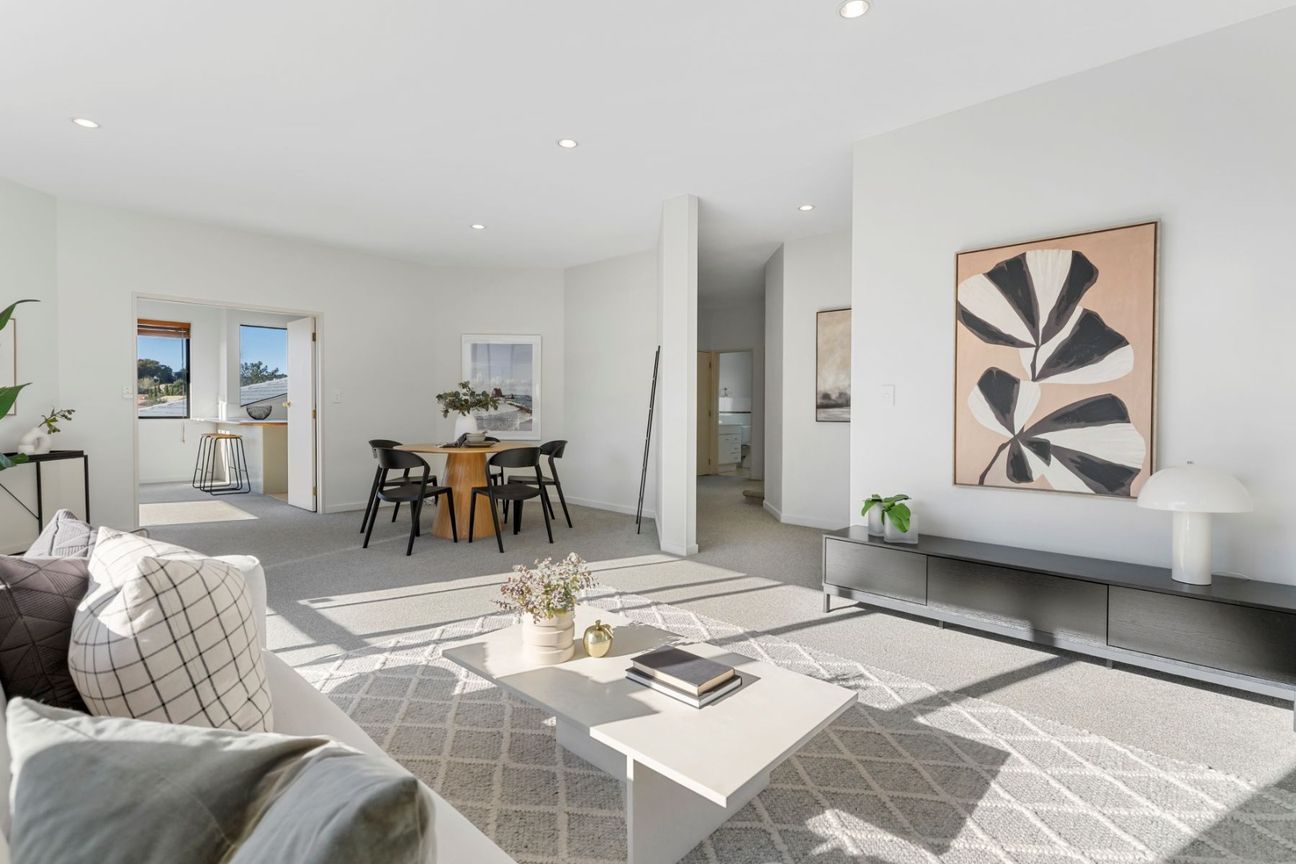Four-Bedroom Home with Superb Indoor-Outdoor Living - Ansicht 4