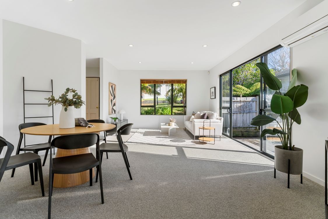 Four-Bedroom Home with Superb Indoor-Outdoor Living - Ansicht 3