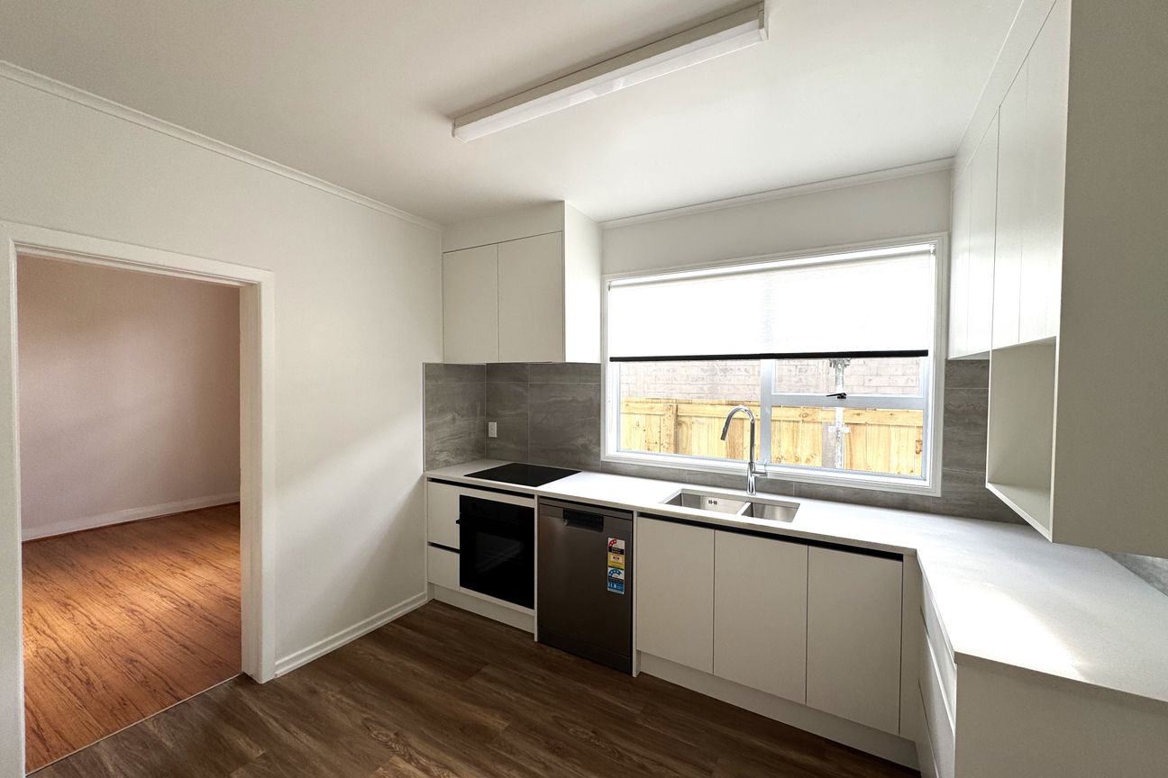 BEAUTIFULLY RENOVATED VILLA – pohled 4