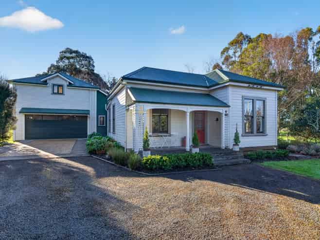 10 Waiohine Gorge Road, Dalefield