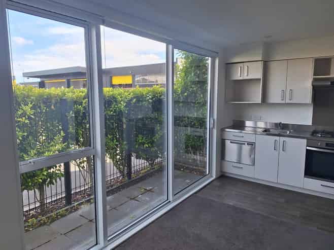 107/19 Charles St, Papatoetoe