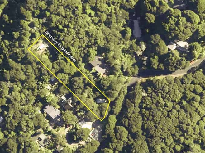 70 Mountain Road, Henderson Valley