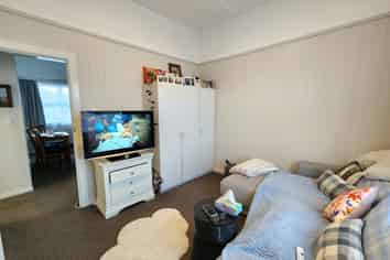 109 Preston Road, Blaketown