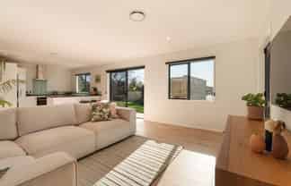 10 Avon Rise, Welcome Bay