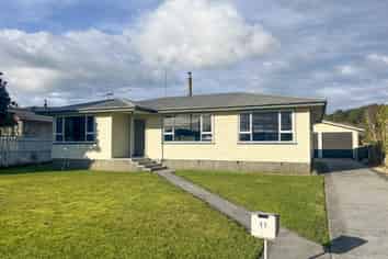 11 Byron Street, Greymouth