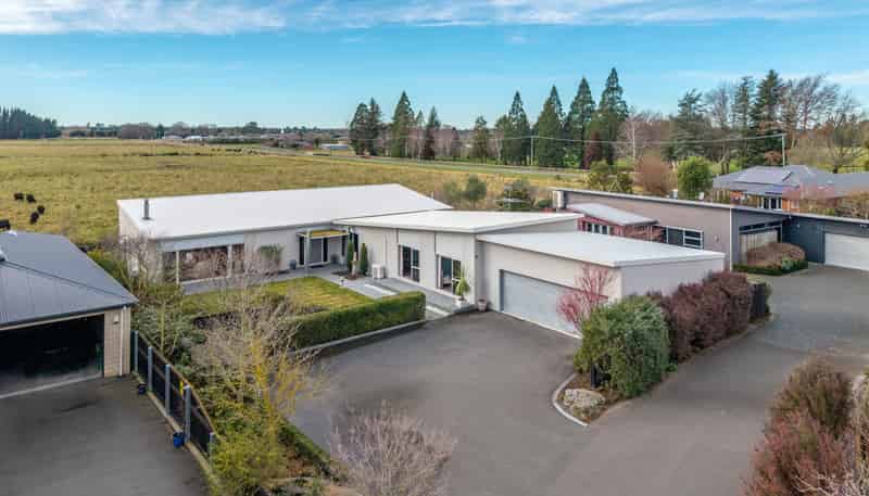 14 Country Place, Allenton