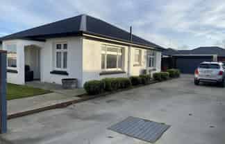 24 Home Street, Winton