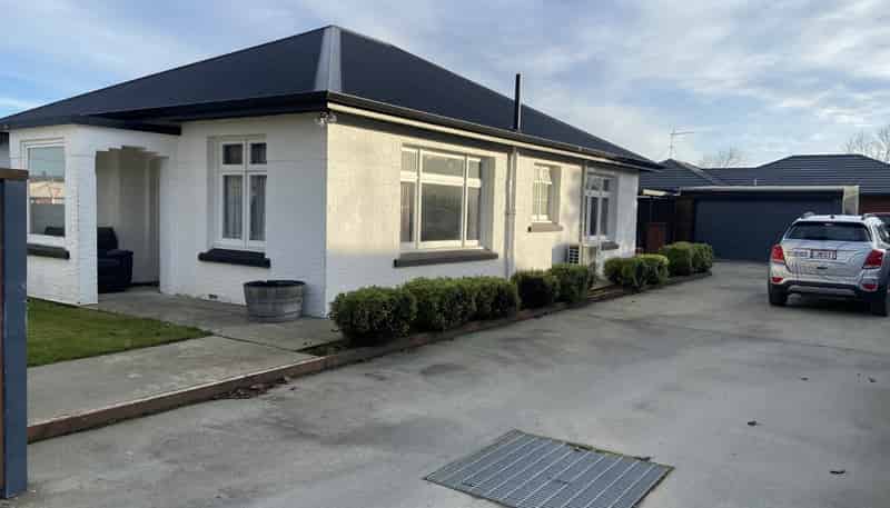 24 Home Street, Winton