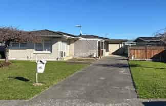 602 Ballantyne Street, Frimley