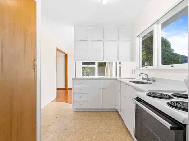 4257 Great North Road, Glendene