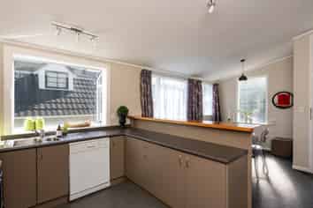 296 Karori Road, Karori