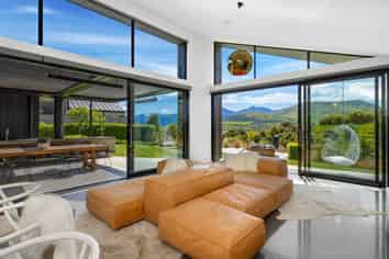 24 Orford Drive, Jacks Point