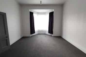 3/40 Pascal Street, Takaro