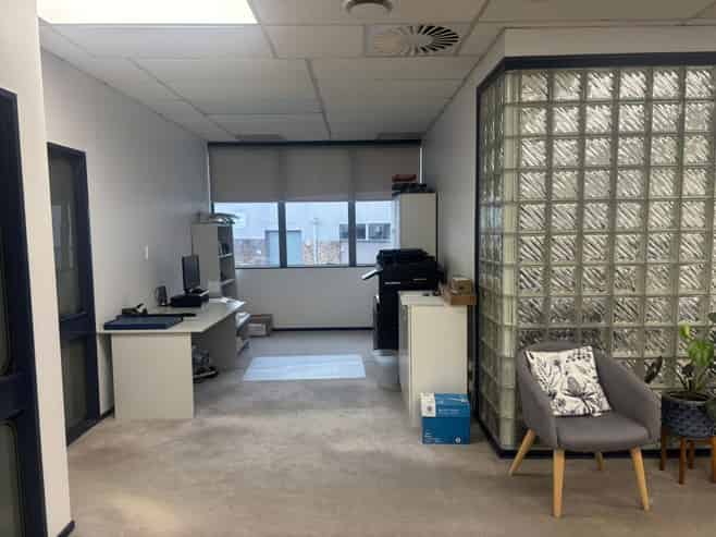 Affordable & Functional Office