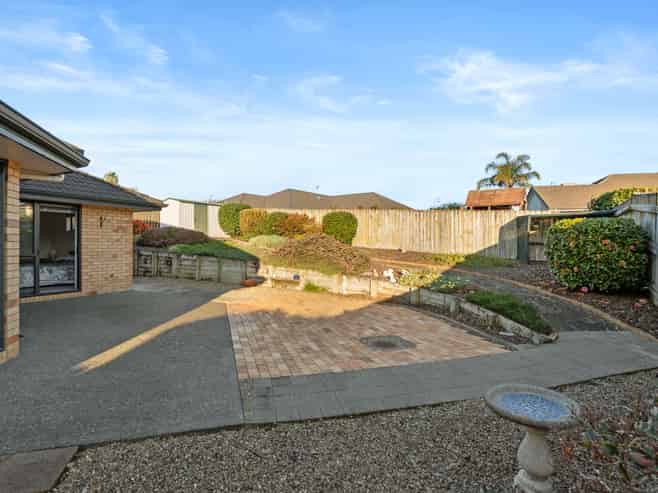 16 Beverage Place, Rosehill