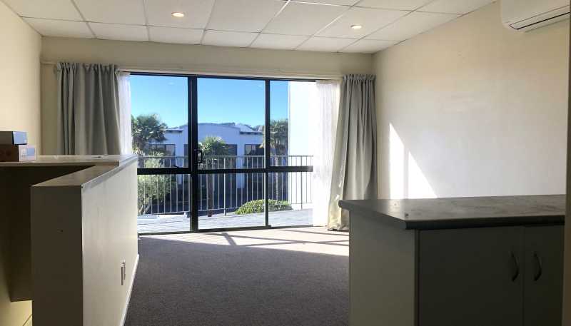 20/6 Airborne Road, Albany