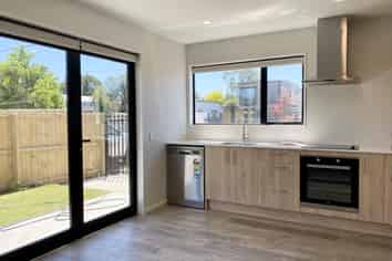 8/32  Heywood Terrace, Richmond