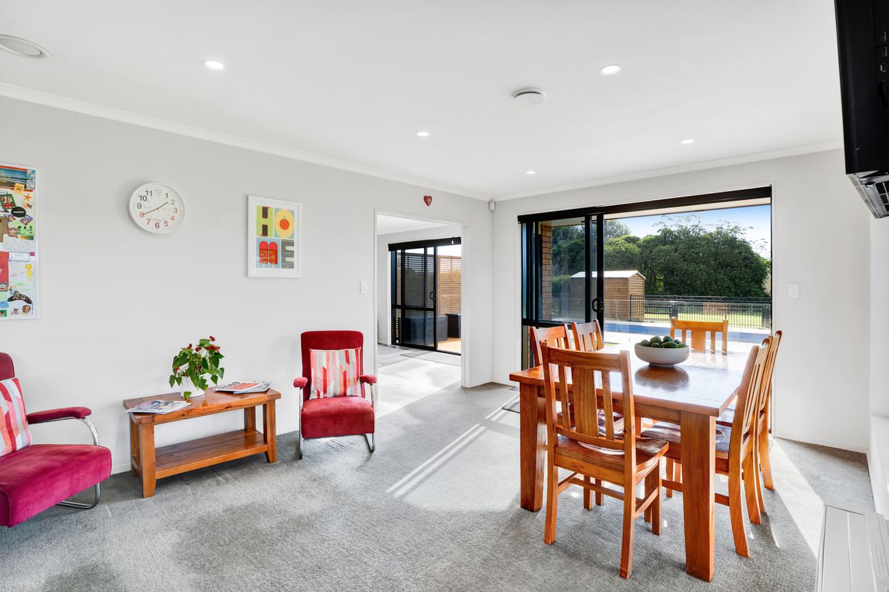 Your Lifestyle Dream Starts Here - Vista 6