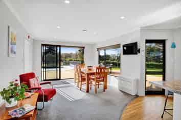 395 Manutahi Road, Lepperton