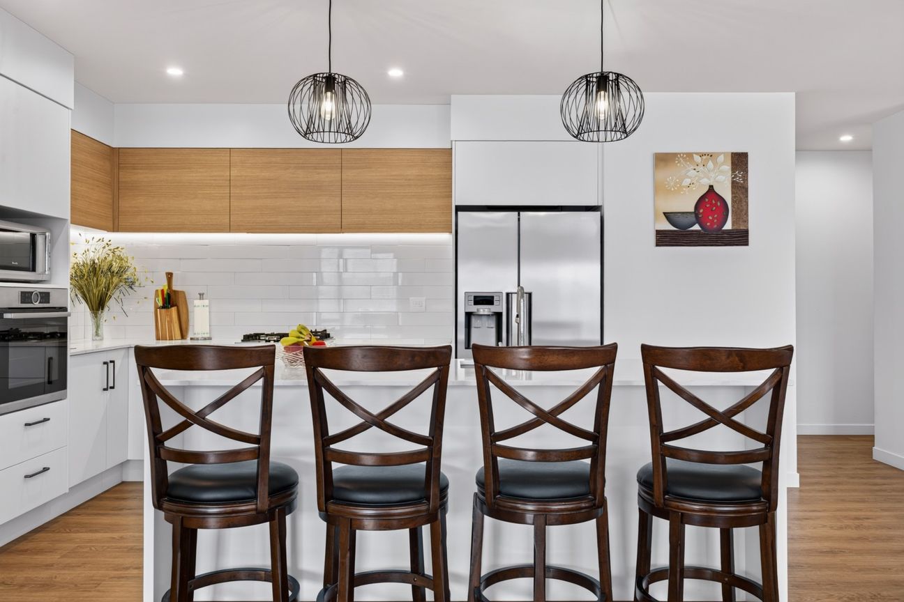 Modern Family Living - Vista 6
