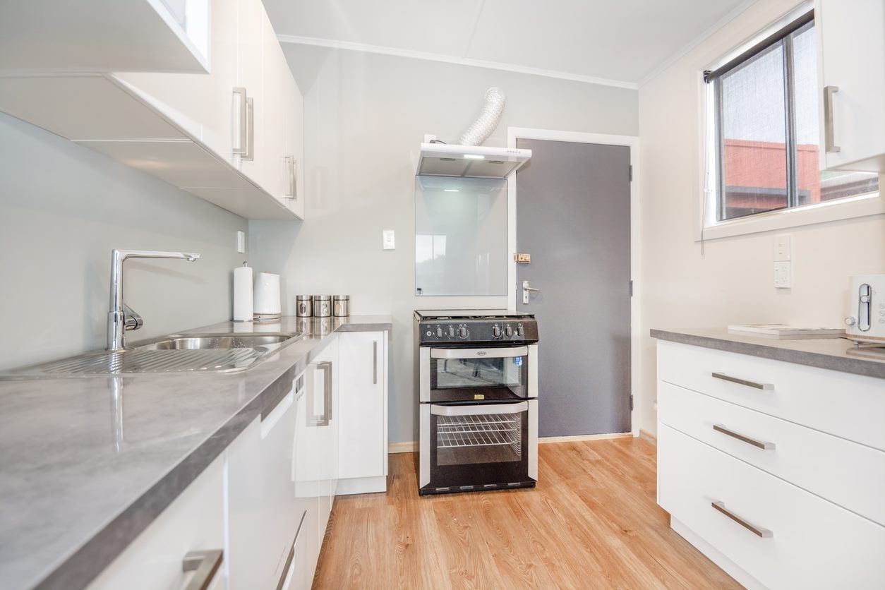 FRIMLEY-2BEDROOMS - Widok 3