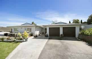 33 Luton Avenue, Sunnyhills
