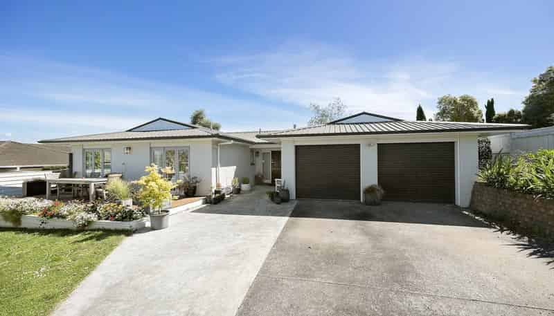 33 Luton Avenue, Sunnyhills