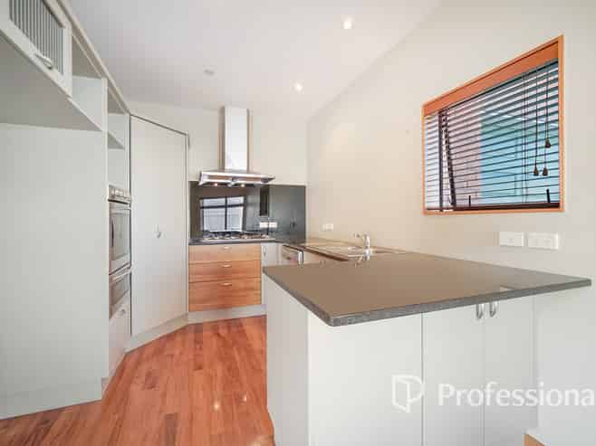 18A Raymond Street, Point Chevalier