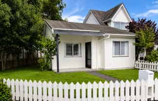 12 Attlee Place, Gisborne