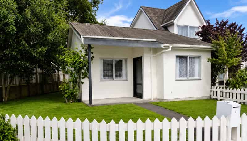 12 Attlee Place, Gisborne