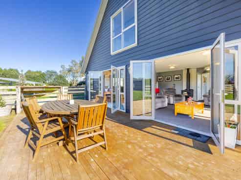 2/281 Lindsay Road, Waipukurau