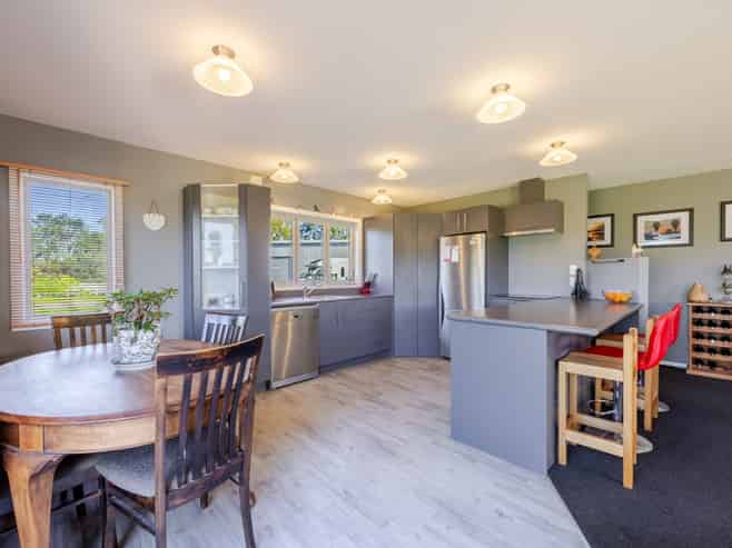 2/218 Lindsay Road, Waipukurau