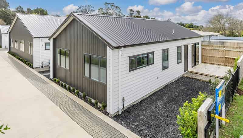 62A Woodside Road, Massey