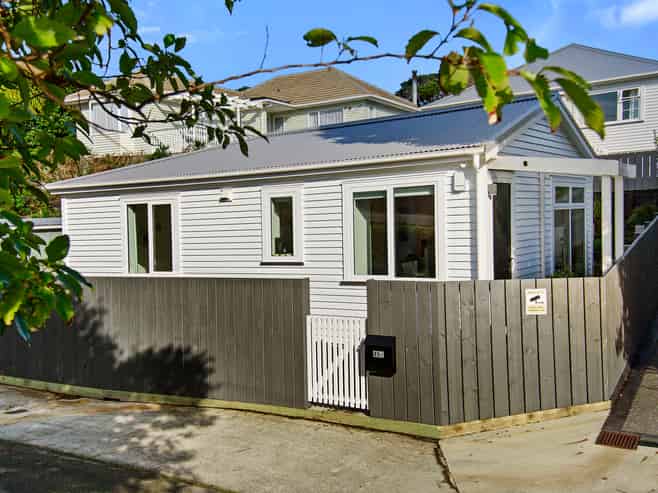 45C The Drive, Tawa