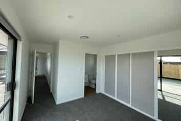 20 Stud Rd, Yaldhurst