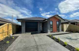 20 Stud Rd, Yaldhurst