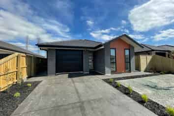 20 Stud Rd, Yaldhurst