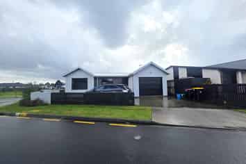 1 Tangaroa Place, Sanctuary Point, Poike