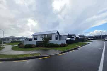 1 Tangaroa Place, Sanctuary Point, Poike