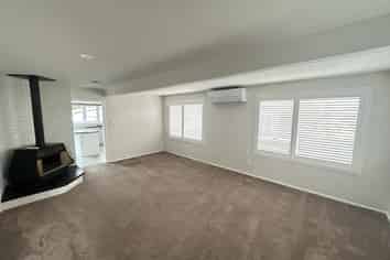 11 Wellesley Road, Mangere Bridge