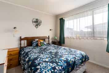 2C Droylsden Place, Palmerston North Central