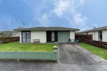 2C Droylsden Place, Palmerston North Central