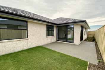 66 Crossley Avenue, Ravenswood