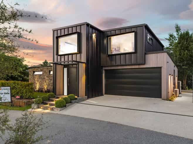 4 Takahe Lane, Wanaka