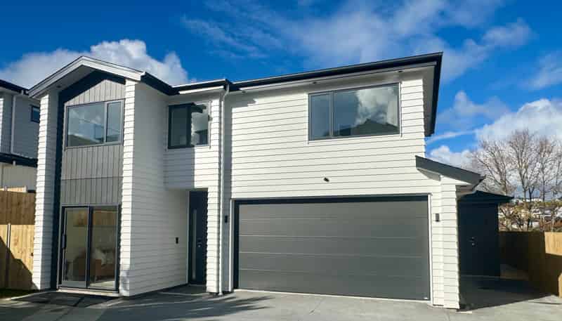 76 Arran Drive, Orewa
