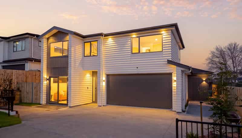 76 Arran Drive, Orewa