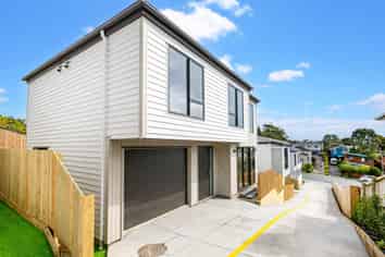 8D Agathis Avenue, Mairangi Bay