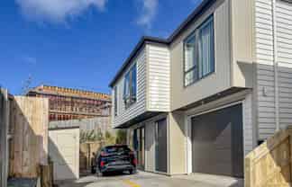 8D Agathis Avenue, Mairangi Bay